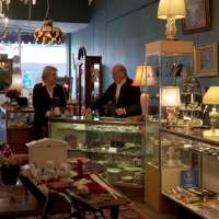 Amid new development, downtown antique store shuts down