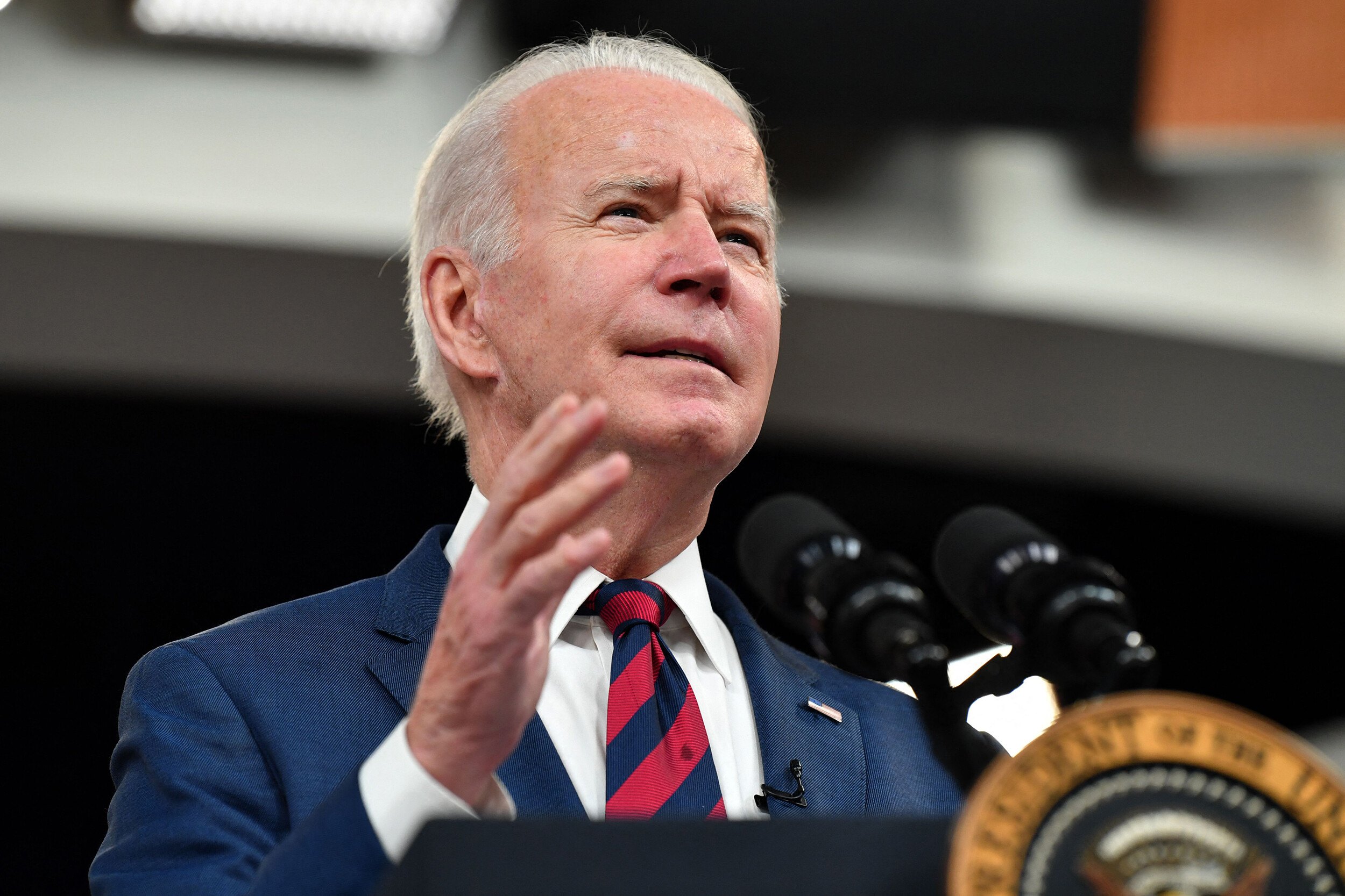 The White House said during his call on Monday, Biden would "discuss his Administration's response to the omicron variant and ... hear from the governors on the needs in their States."
