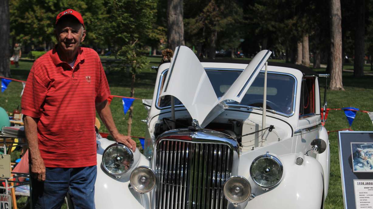 Art Pasker showing his 1950 Jaguar Mark V Drophead Coupe at British Field Day on Aug. 28, 2021. It was the last show he attended.
