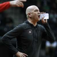 Oregon scores 50 points in second half to hand Runnin' Utes consecutive losses