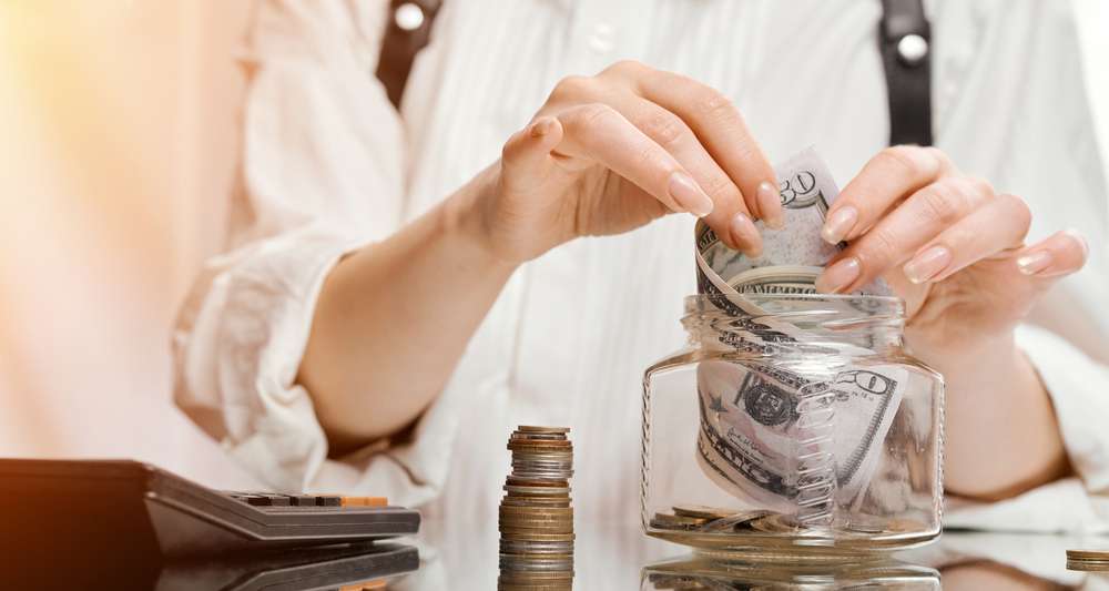 Credit union offering teens incentives to start saving money