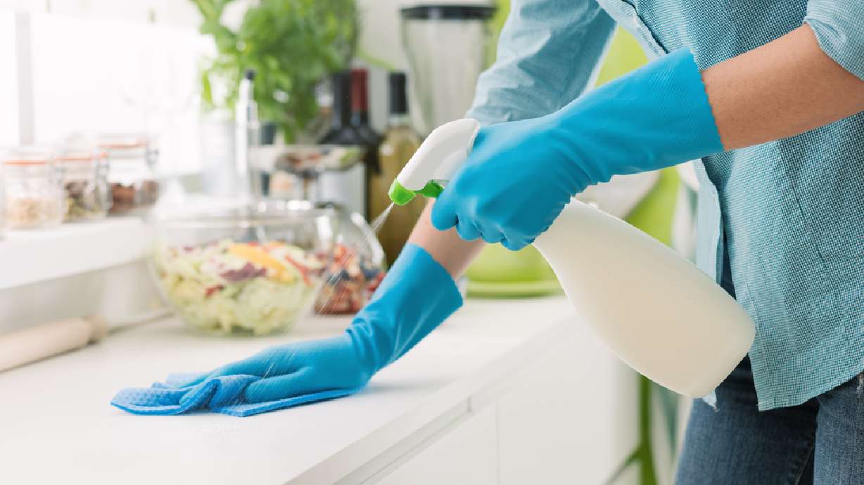 QUIZ: Real or fake? 7 hacks that can make cleaning easier
