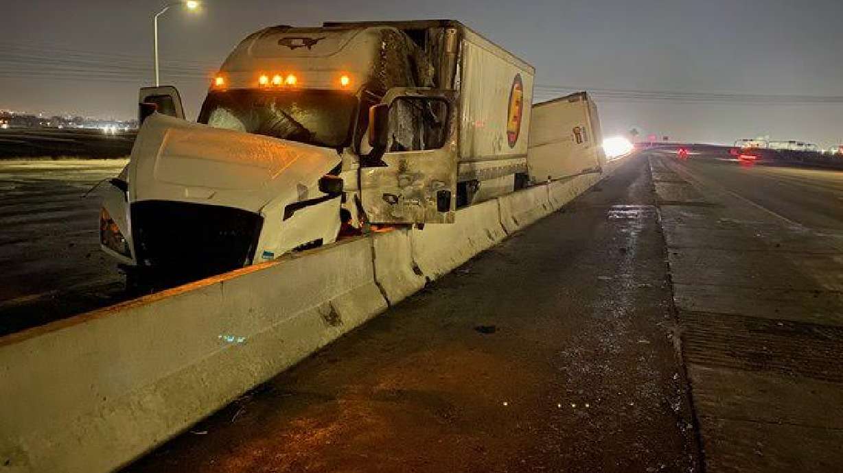 Four people injured following wrong-way crash on northbound I-215 at 600 South in Salt Lake City, Sunday morning.