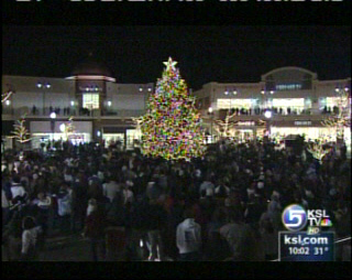 Holiday Lights Brighten Downtown