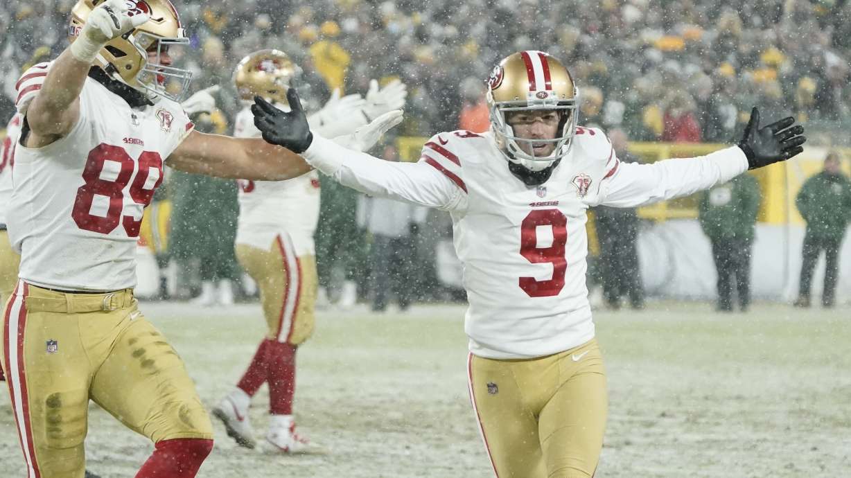 San Francisco 49ers' Robbie Gould celebrates after making the game-winning field goal during the second half of an NFC divisional playoff NFL football game against the Green Bay Packers Saturday, Jan. 22, 2022, in Green Bay, Wis. The 49ers won 13-10 to advance to the NFC Chasmpionship game.