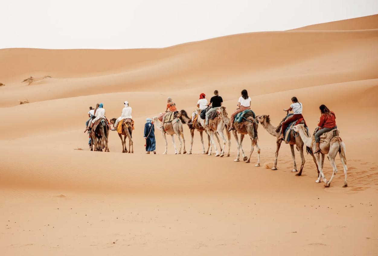 4 life skills teens develop when they travel abroad