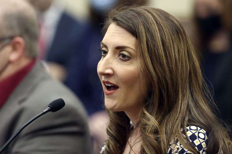 Utah Parents United President Nichole Mason speaks in support of SB114, Public School Curriculum Requirements, during a Senate Education Committee meeting in the Senate Building in Salt
Lake City on Thursday.