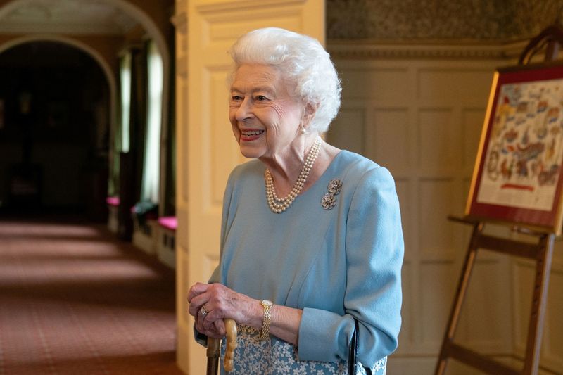 A smiling Queen Elizabeth kicked off celebrations for the 70th anniversary of her accession to the British throne by inviting local community groups on Saturday.