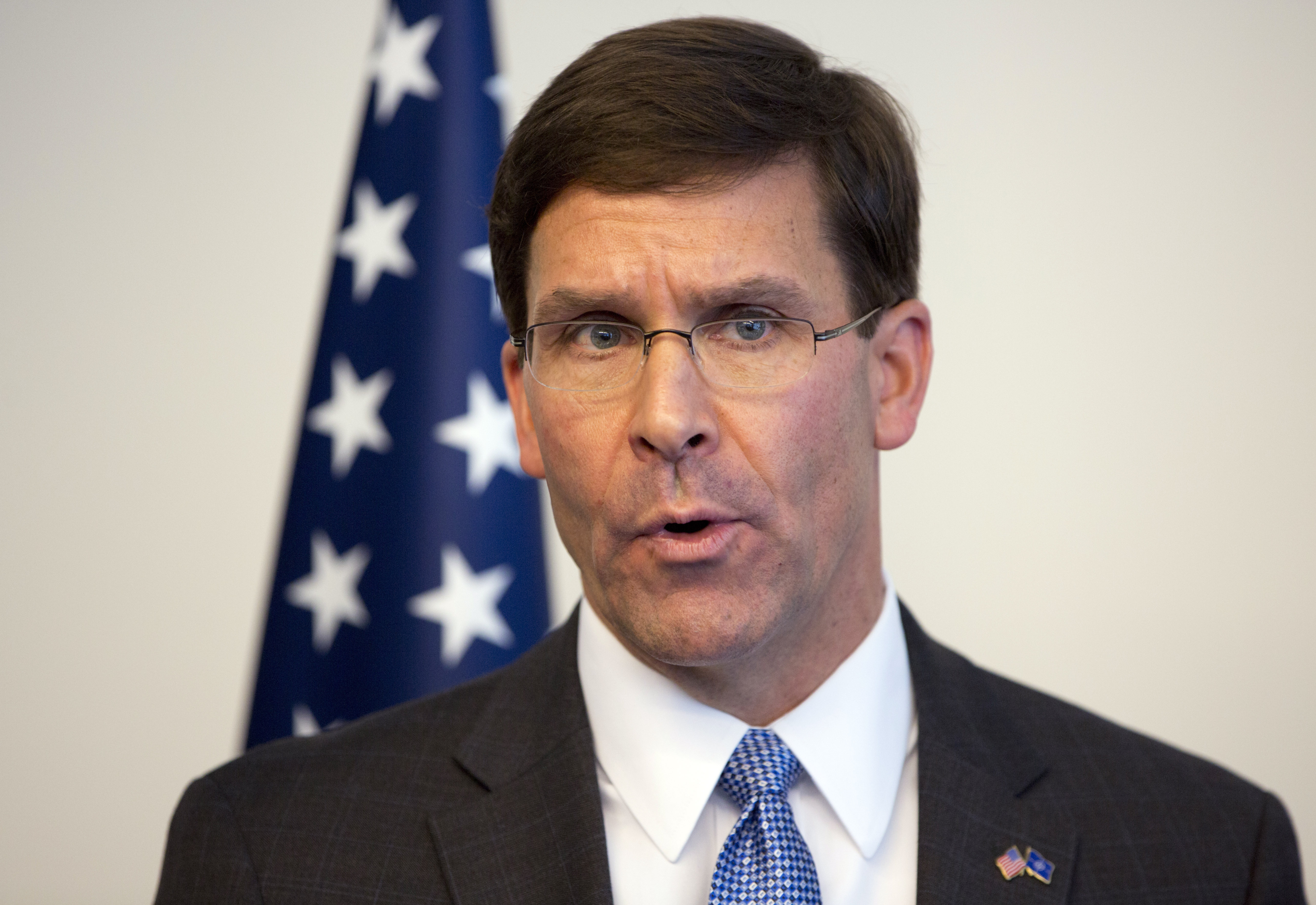 Former Defense Secretary Esper has dropped a lawsuit against the U.S. Defense Department.