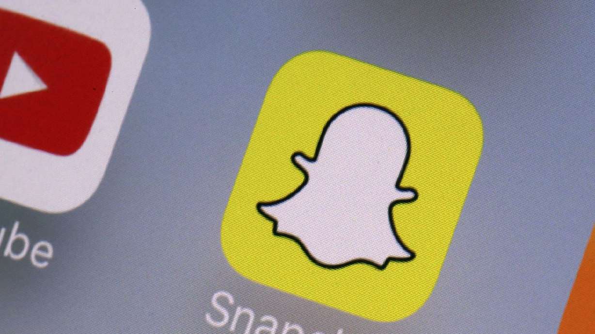 A new poll asked Utahns who should be monitoring children’s social media use.