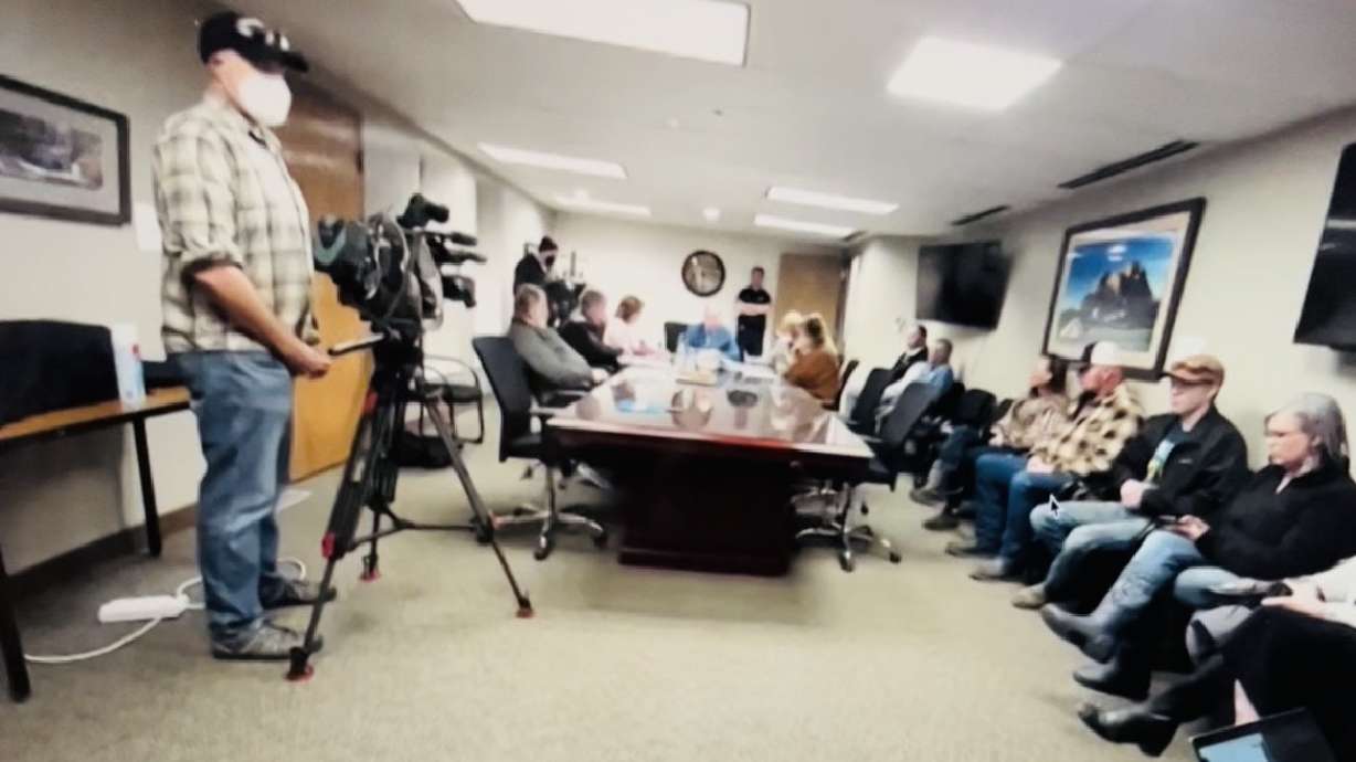 The Administrative Control Board of the North Summit Fire District voted Friday night to officially hand over operations of North Summit Fire District to Park City Fire District for the next 60 days.