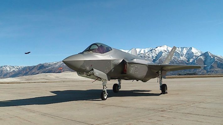 F-35s, Super Hornets and Growlers to Perform Super Bowl LVII Flyover - USNI  News