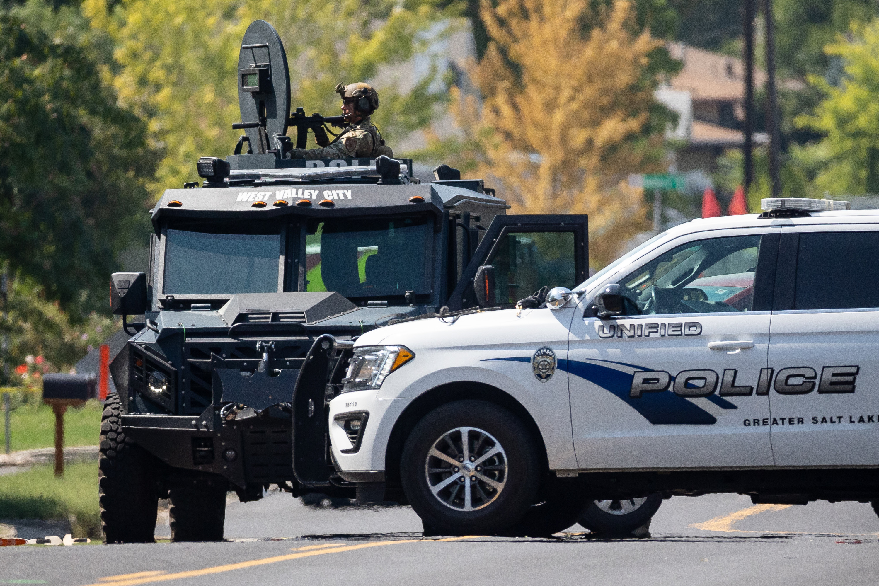 The Utah Legislature on Friday passed a bill that requires police officers to knock and demand admission to a home multiple times when executing a search warrant. 