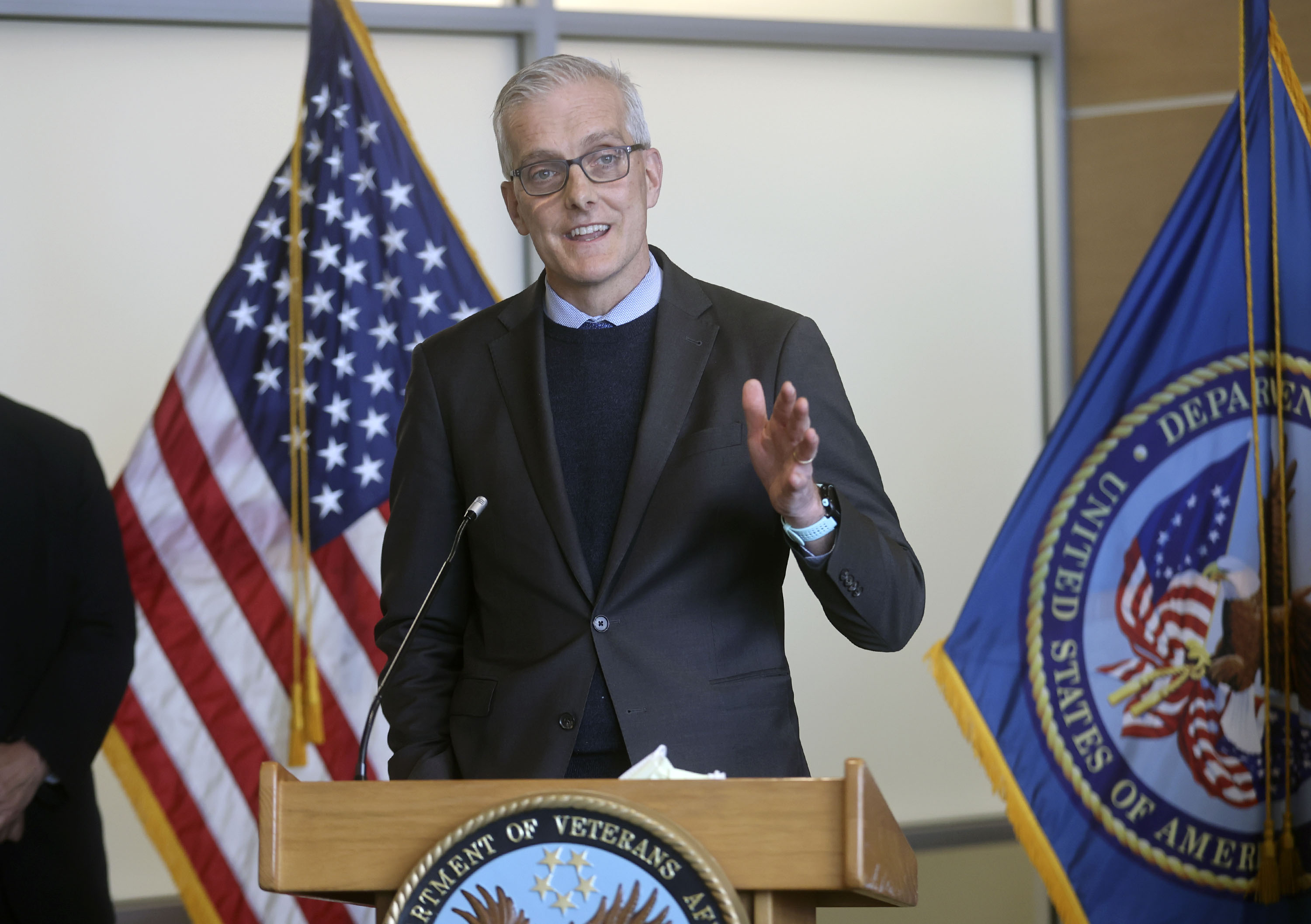 VA secretary says Salt Lake City working to ease veteran homelessness