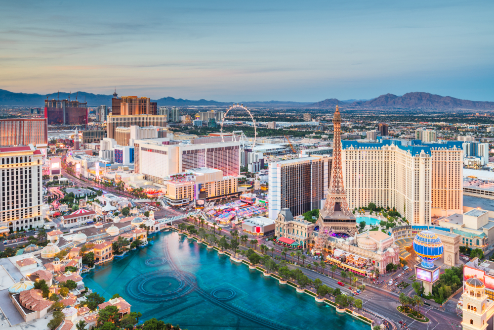 3-day itinerary for a family-friendly, sun-seeking road trip to Vegas