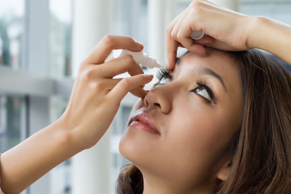 5 dry eye symptoms and how to treat them