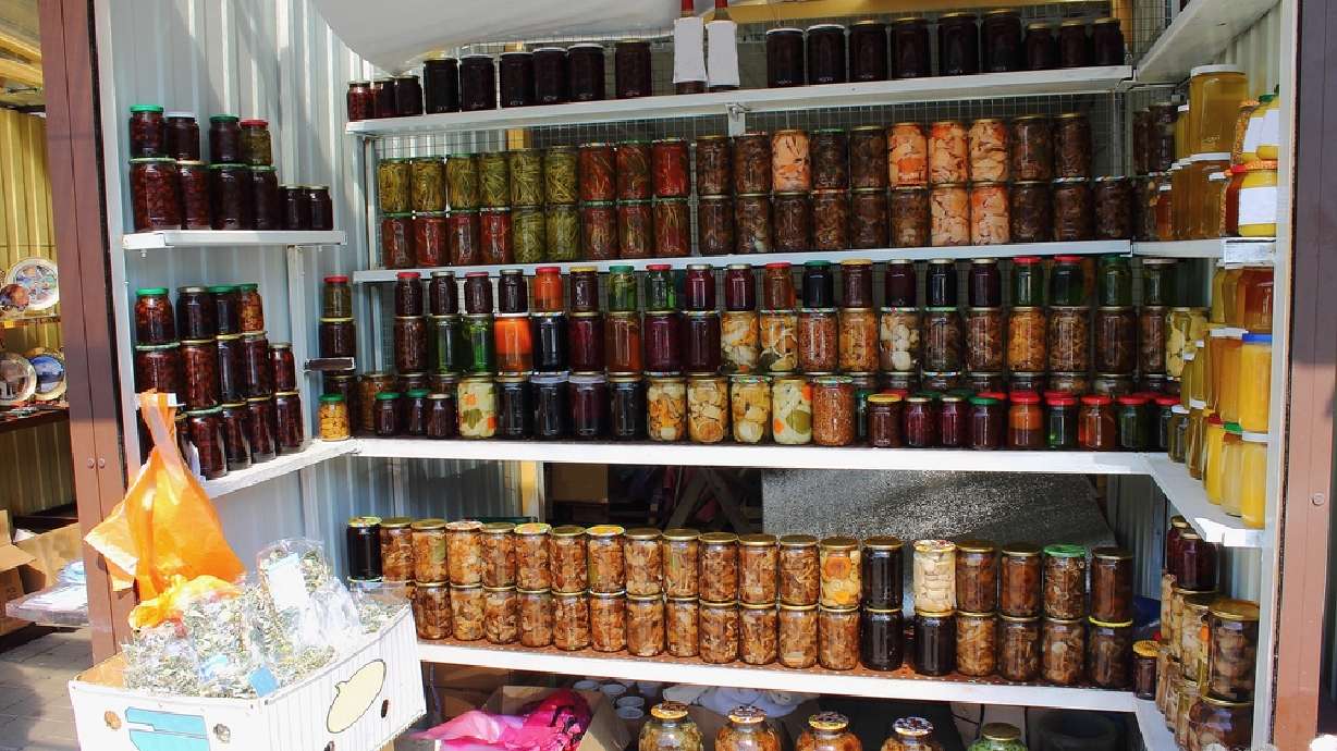 Worried about food storage and emergency preparedness? Avoid these 5 common mistakes