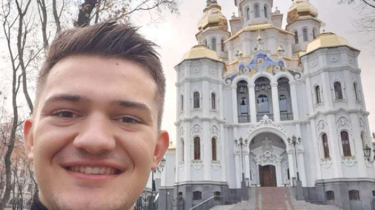 Ukrainischer Missionar übersetzt jetzt für Flüchtlinge in Deutschland und Österreich Ukrainischer Missionar übersetzt jetzt für Flüchtlinge in Deutschland und Österreich