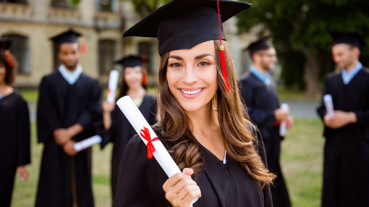 8 great gifts a new grad will love and appreciate