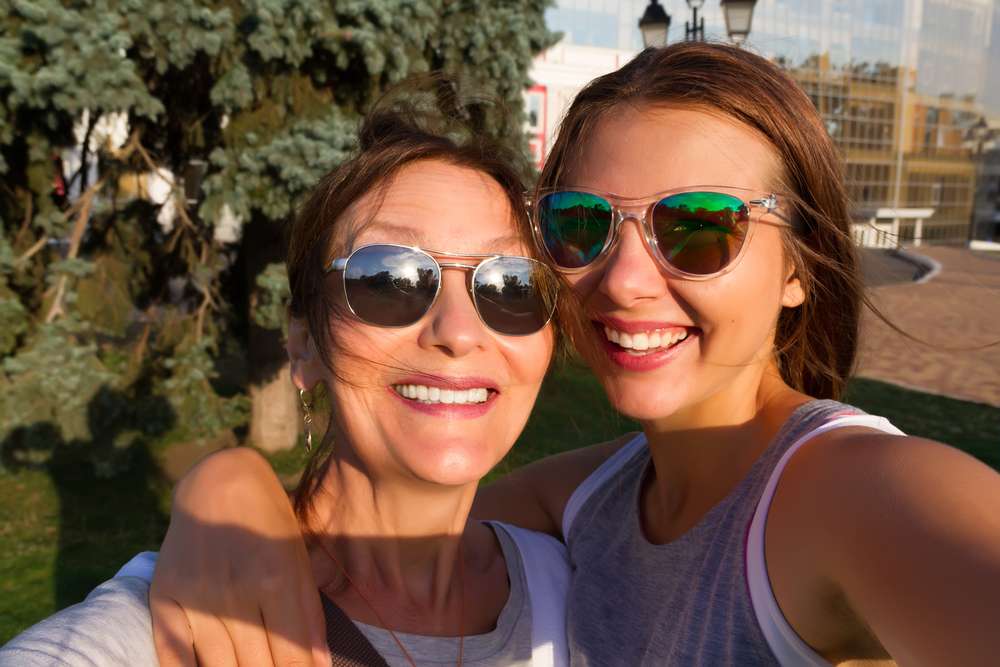 8 great gifts a new grad will love and appreciate