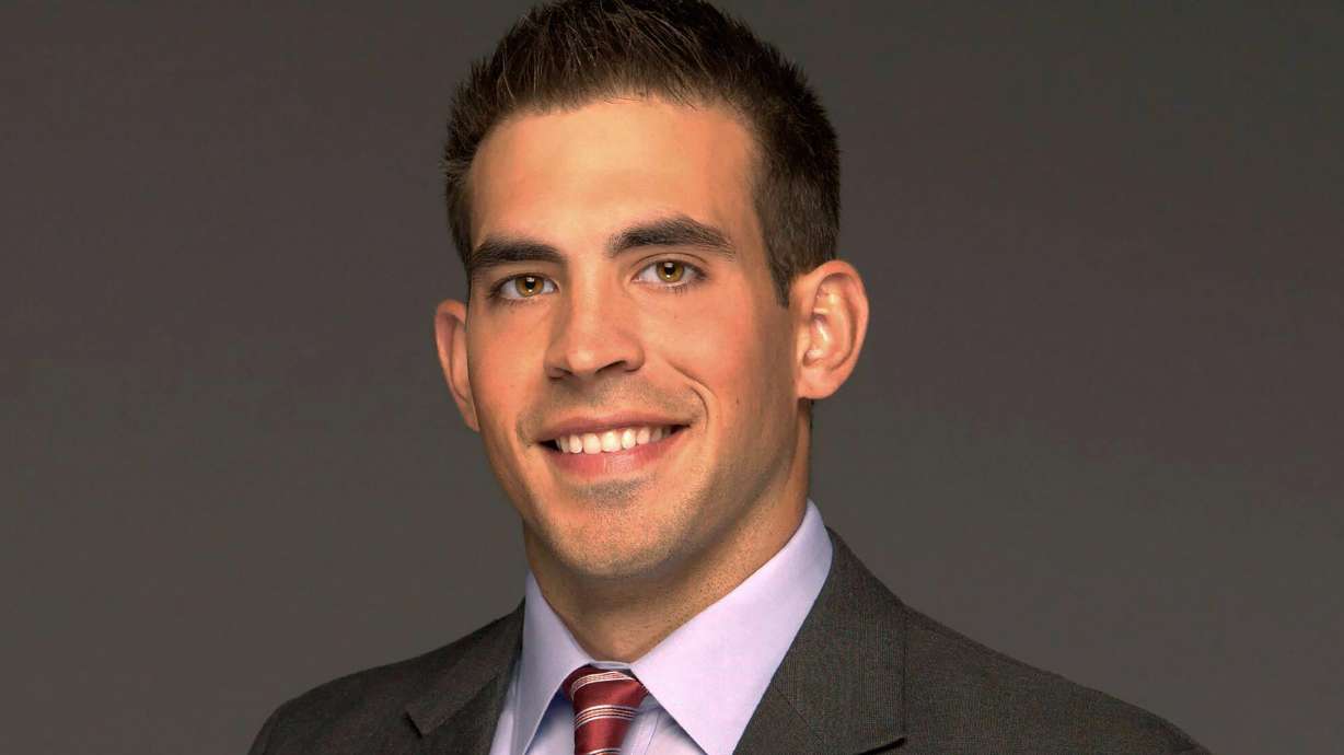 This undated photo provided by Fox Sports shows Joe Davis. On Friday, April 8, 2022, Davis was named Fox Sports’ lead baseball play-by-play announcer. Davis takes over for Joe Buck, who left Fox for ESPN’s “Monday Night Football.”