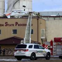 Pilot killed after plane crashes into Idaho potato processing plant