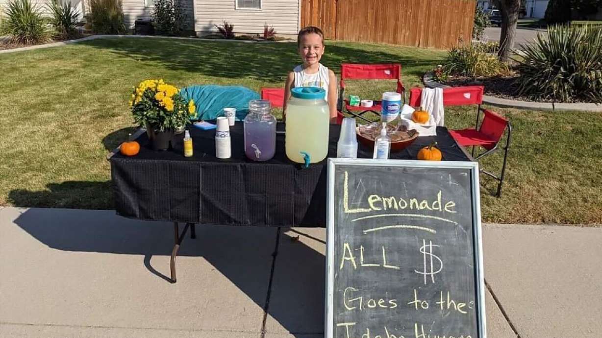 Fellow animal lovers traveled as much as an hour to patronize Ben Miller's lemonade stand, which benefits the Idaho Humane Society.