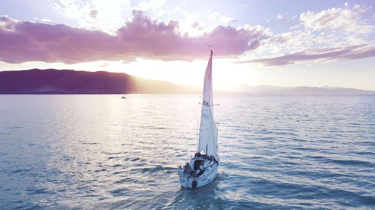 Whether you want to sail as a hobby or just a spectacular date, Utah Lake is the perfect spot