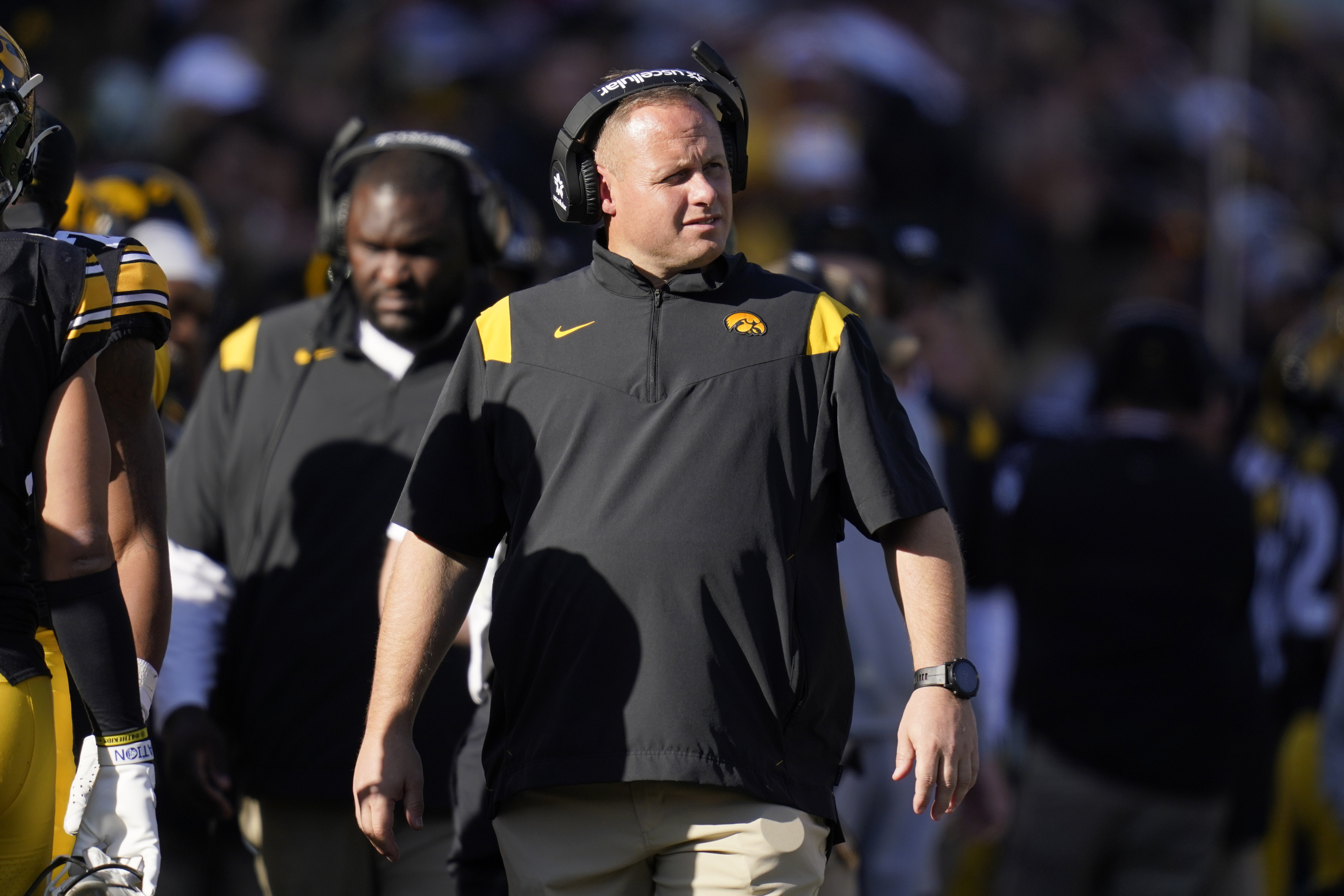 LB coach Wallace now defendant in ex-Iowa players' lawsuit | KSL.com