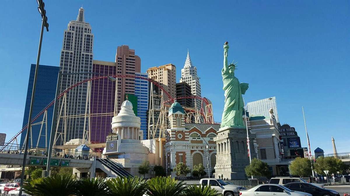 Las Vegas'taki New York New York Otel ve Kumarhanesindeki Big Apple Coaster.