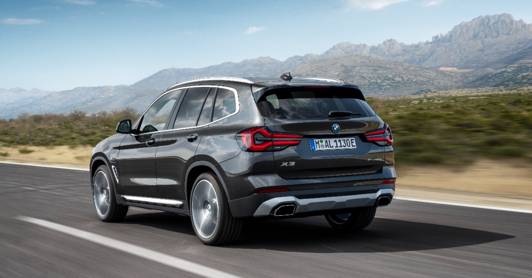 2022 BMW X3 xDrive30i test drive review