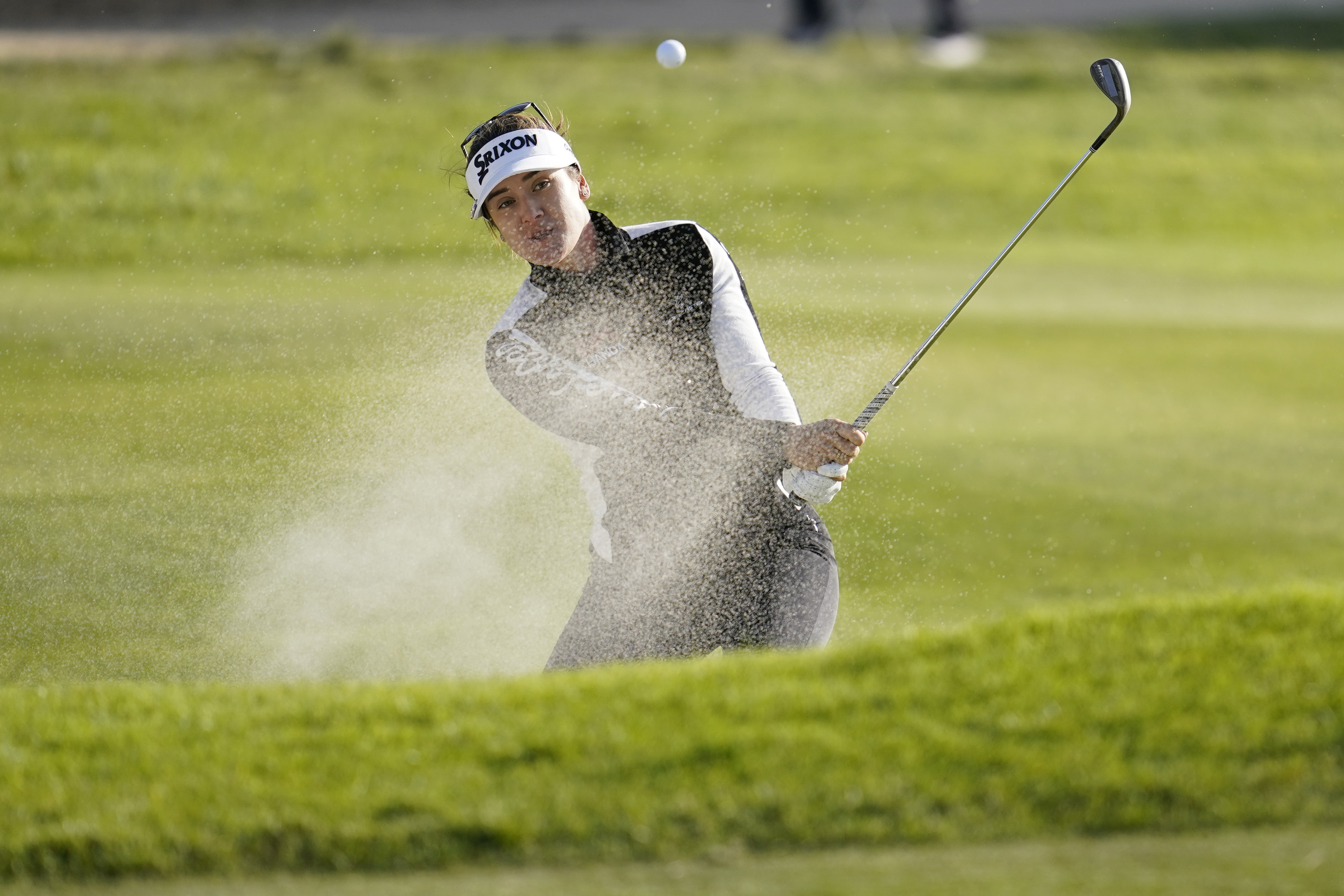 Hannah Green hits from the sand on to the 16th green during the second round of the LPGA's Palos Verdes Championship golf tournament on Friday, April 29, 2022, in Palos Verdes Estates, Calif. 