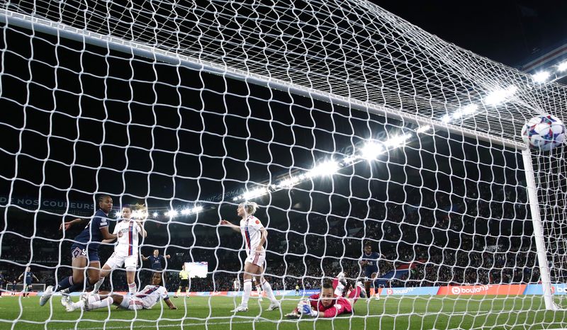 Soccer Football - Women's Champions League - Semi Final - Second Leg - Paris St Germain v Olympique Lyonnais - Parc des Princes, Paris, France - April 30, 2022 Paris Saint-Germain's Marie-Antoinette Katoto scores their first goal