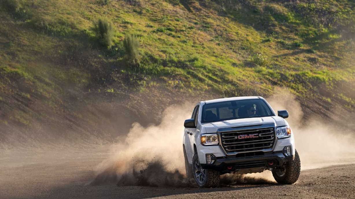 2022 GMC Canyon AT4 test drive review