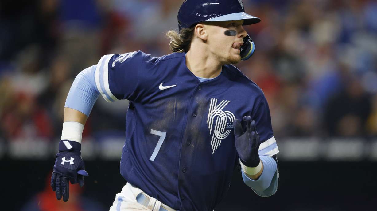 Kansas City Royals' Bobby Witt Jr. runs to first base after hitting an RBI single during the seventh inning of the team's baseball game against the St. Louis Cardinals in Kansas City, Mo., Tuesday, May 3, 2022.