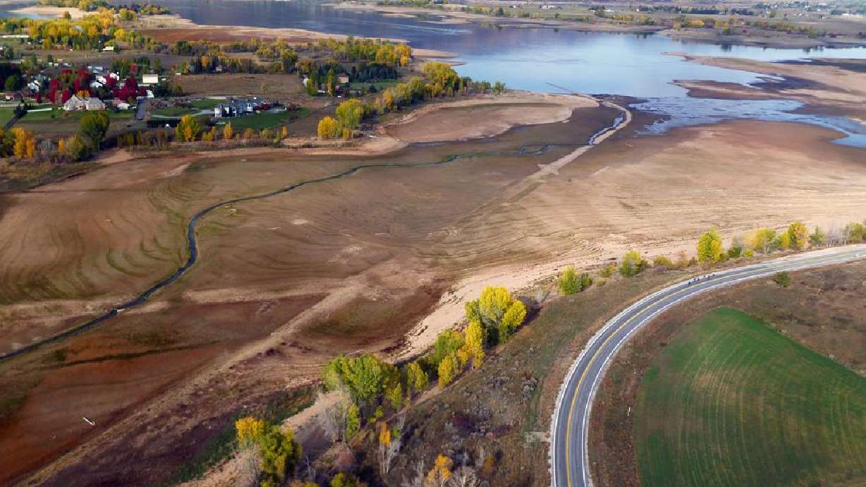 Weber Basin Water Conservancy District urges users to reduce water use early