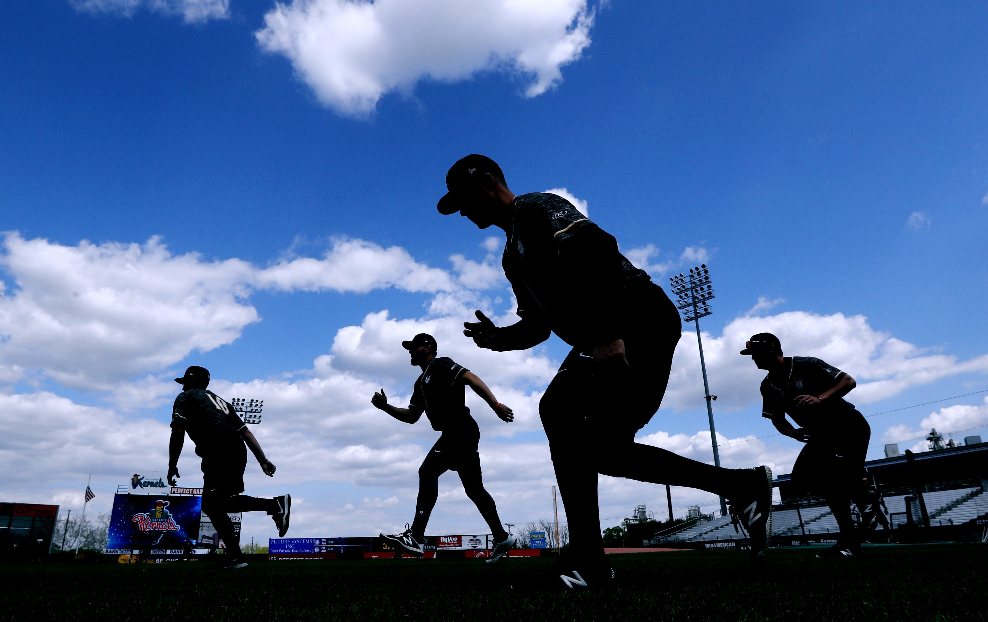 Minor league players, MLB reach deal in minimum wage suit | KSL.com