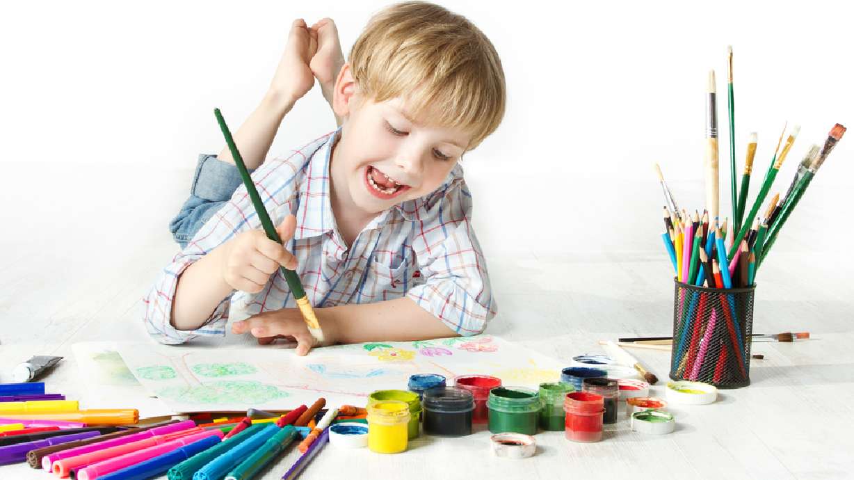 3 reasons why your little ones should have lots of art time
