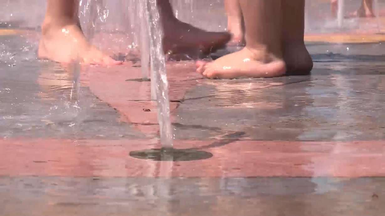 Splash pads are often a source of free entertainment for kids.