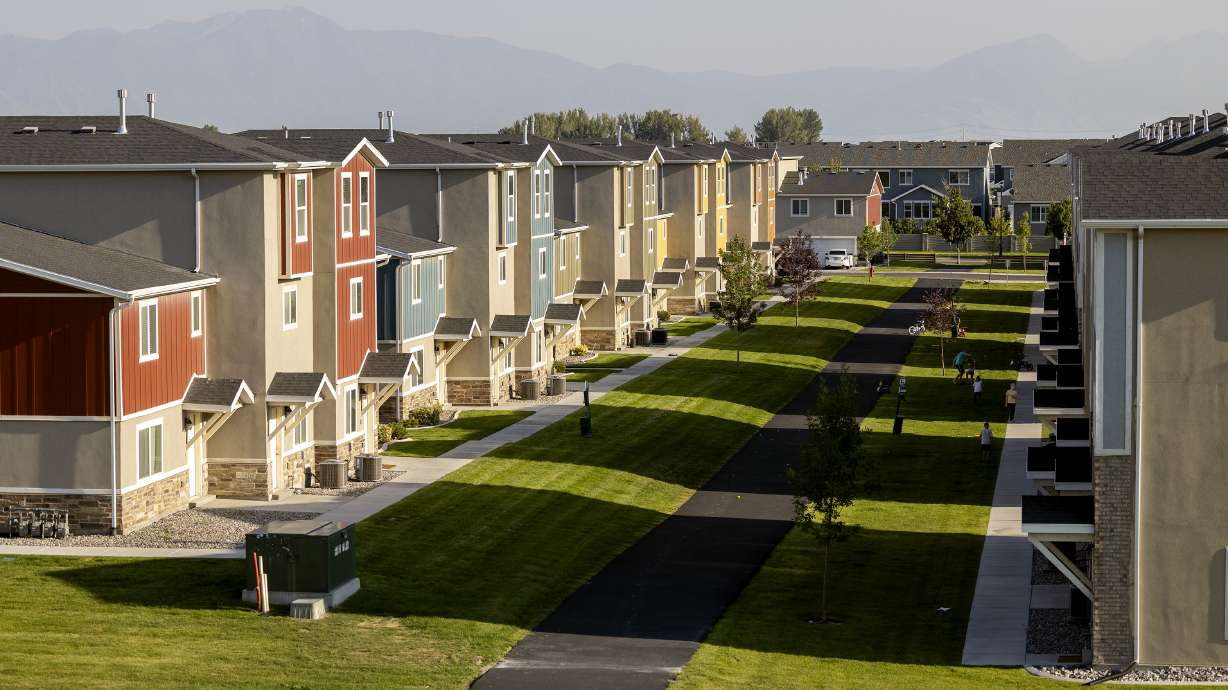 New housing in Vineyard is pictured on Aug. 11, 2021. The U.S. Census Bureau said Thursday that Utah grew by over 40,000 people from July 1, 2021, to July 1 of this year, putting it in the top 10 in growth.