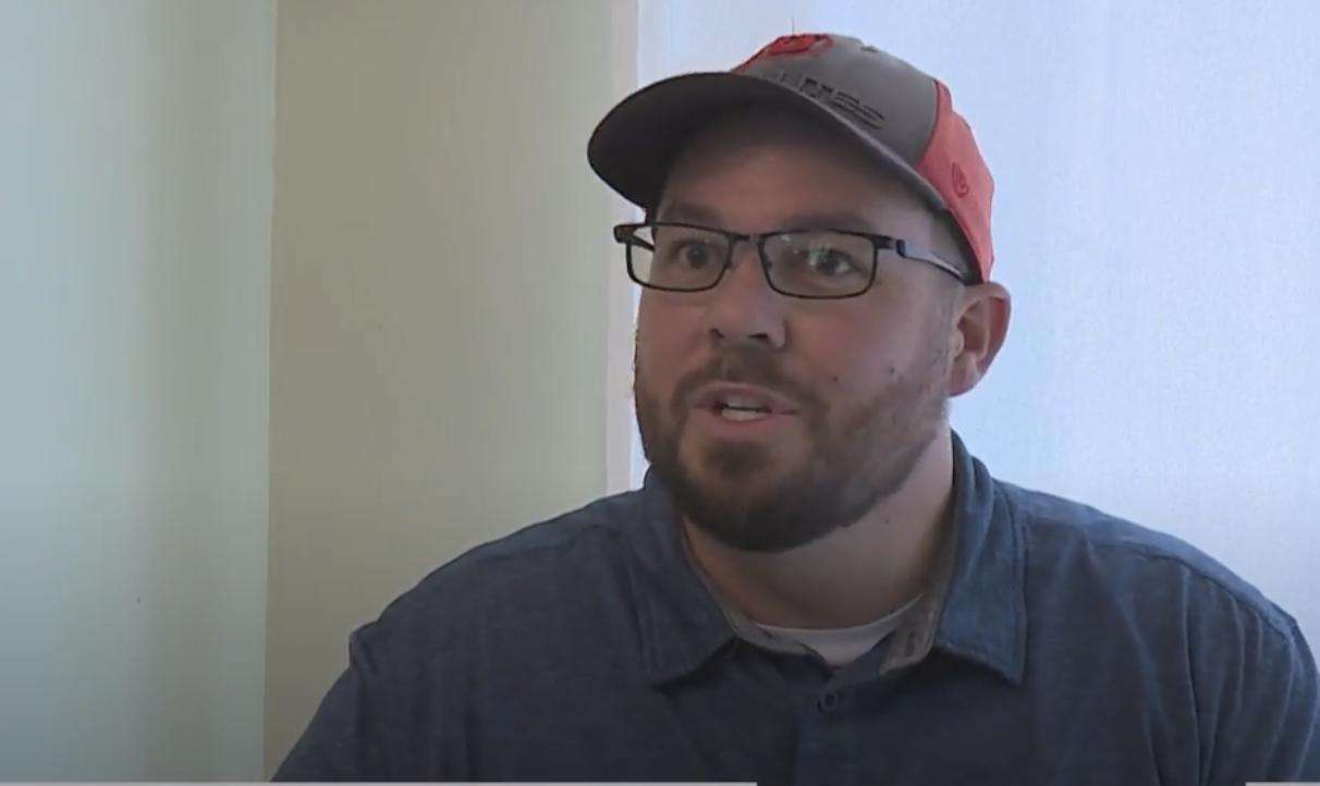 Todd Barrow, of Riverdale, talks about memories he has of going to Motor Vu drive-in with his family.