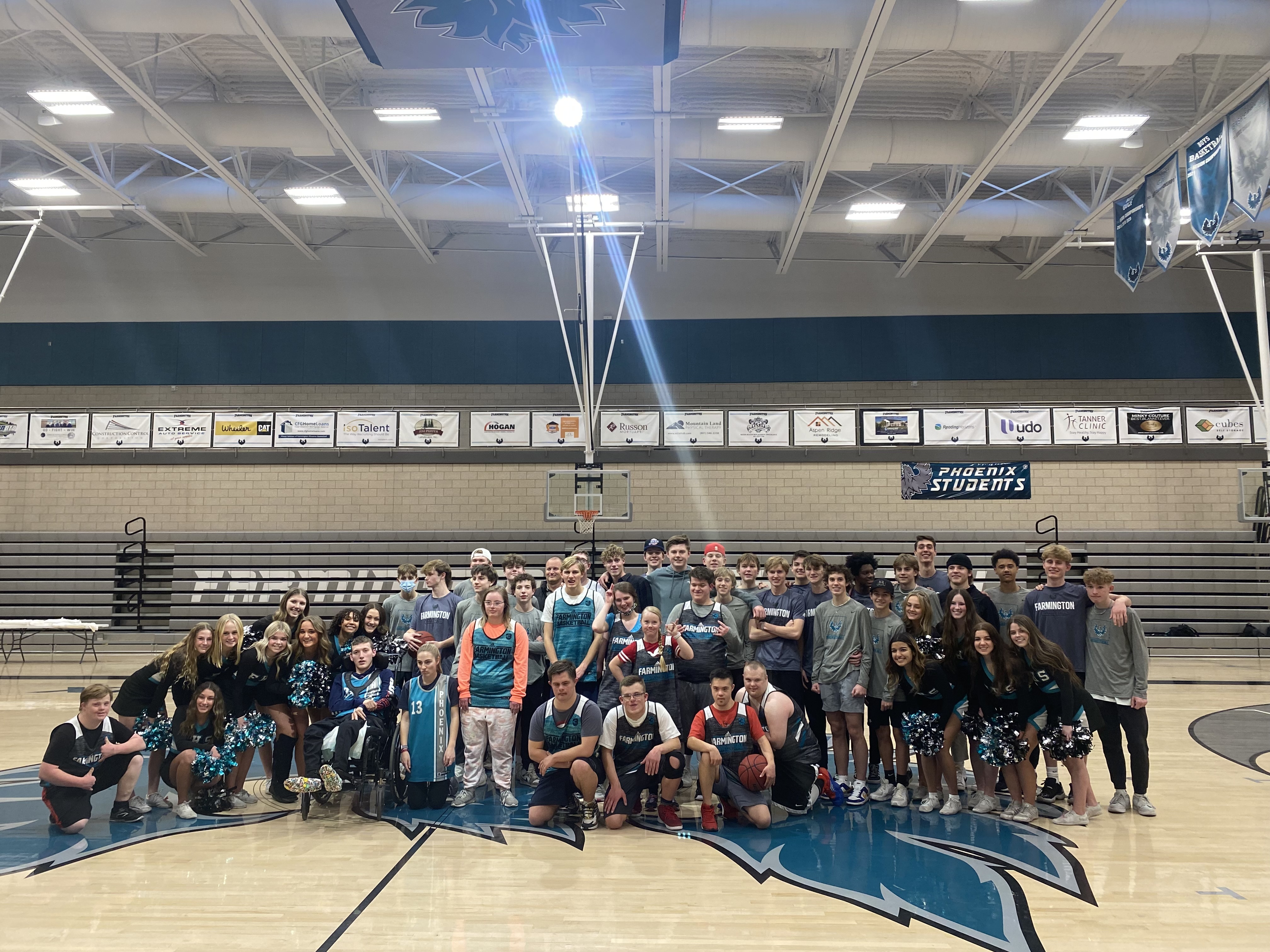 How you can nominate a deserving person for a $1,000 Goodness Grant from Awardco