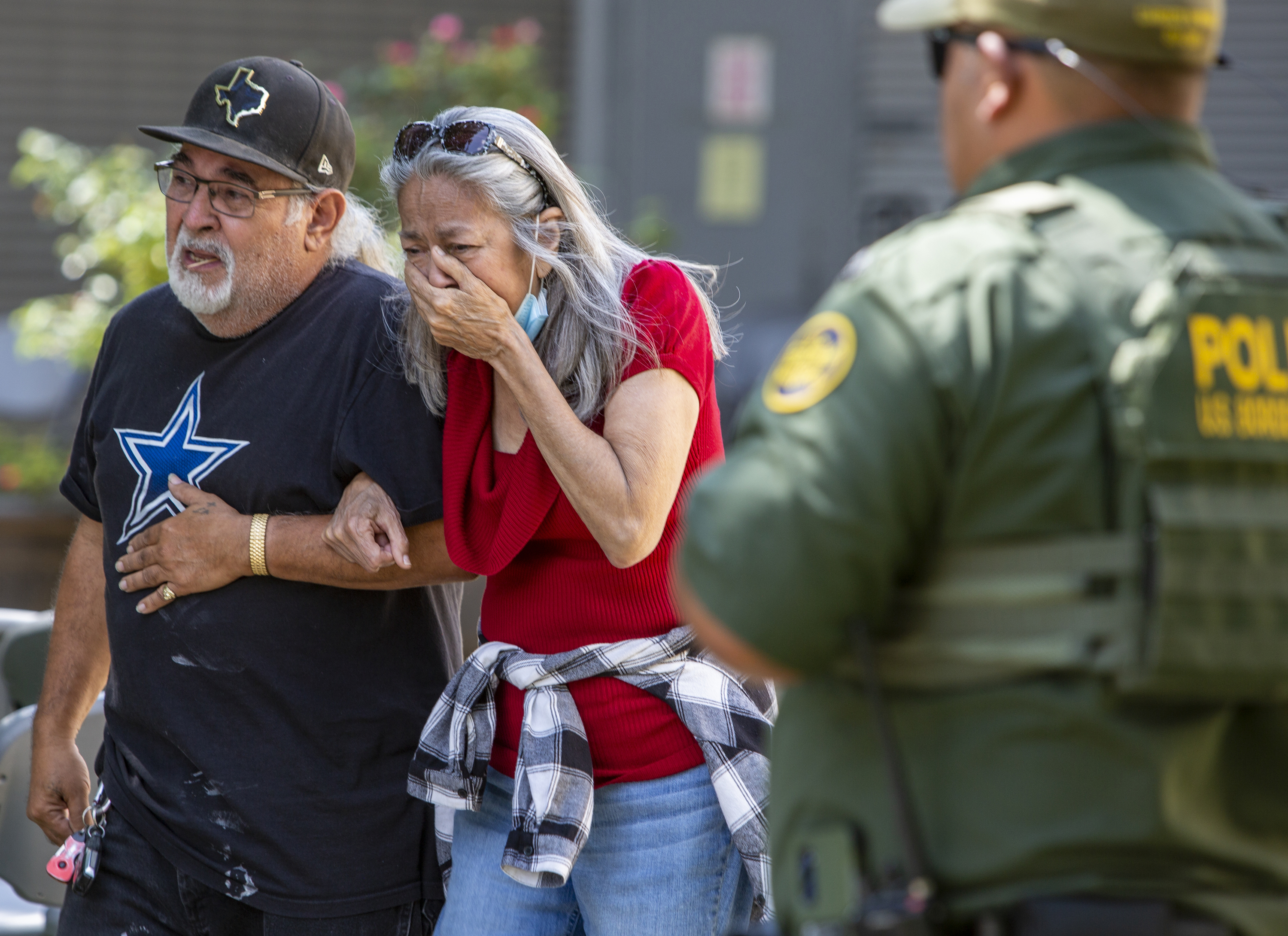 Texas gunman warned online he was going to shoot up school - Vimarsana News