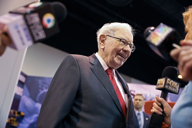 Berkshire Hathaway Chairman Warren Buffett is seen at a shareholder meeting in Omaha, Nebraska, on May 4, 2019. Buffett on Tuesday donated about $4 billion to the Bill & Melinda Gates Foundation Trust and four family charities, part of the billionaire's pledge to give away nearly all of his net worth.