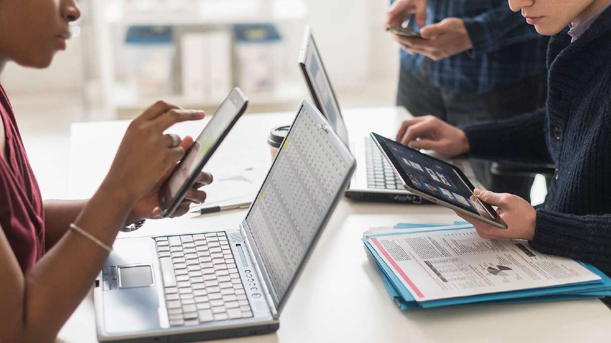 Hybrid work can make it difficult to have effective conversations, but there are some strategies to successfully communicate with your co-workers.