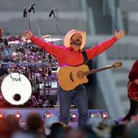 UDOT, UTA advise travelers to plan ahead for Garth Brooks concerts