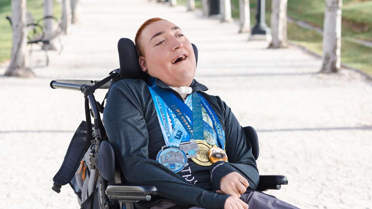 The Utah running community is remembering Reese Thorne who ran 381 races with the help of "borrowed legs."