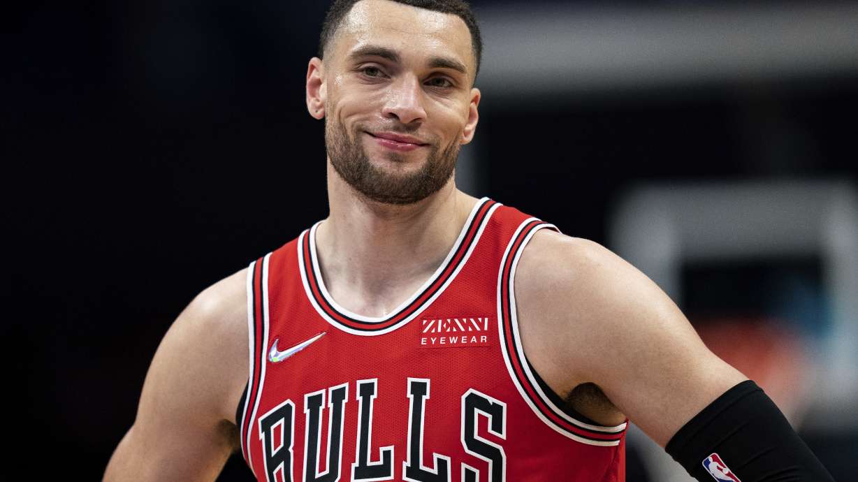FILE - Chicago Bulls guard Zach LaVine pauses during the second half of the team's NBA basketball game against the Charlotte Hornets in Charlotte, N.C., Wednesday, Feb. 9, 2022. The NBA's free agency period opens Thursday night, June 30, 2022, with teams and players finally free to negotiate new deals.