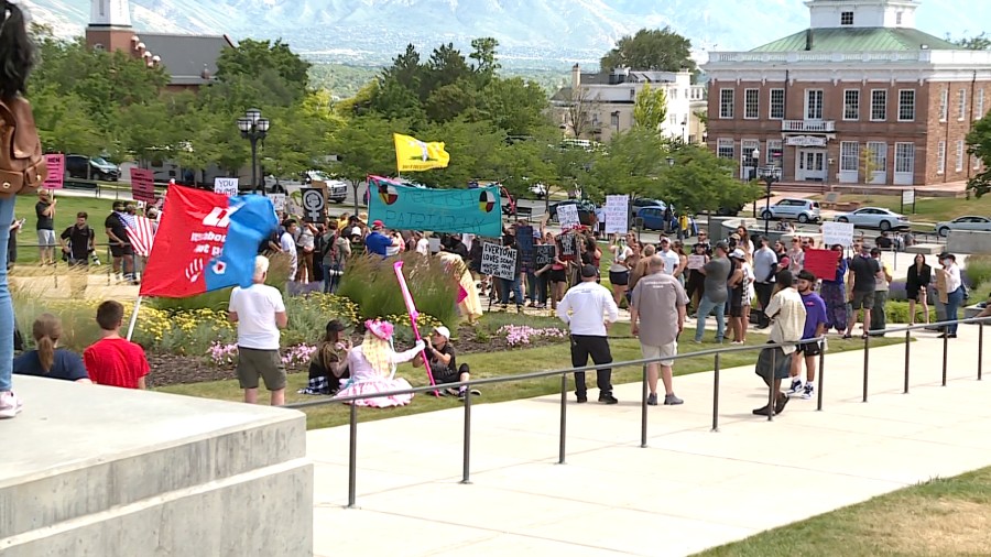 Abortion supporters counter-protesting on the lawn of the Utah State Capitol.