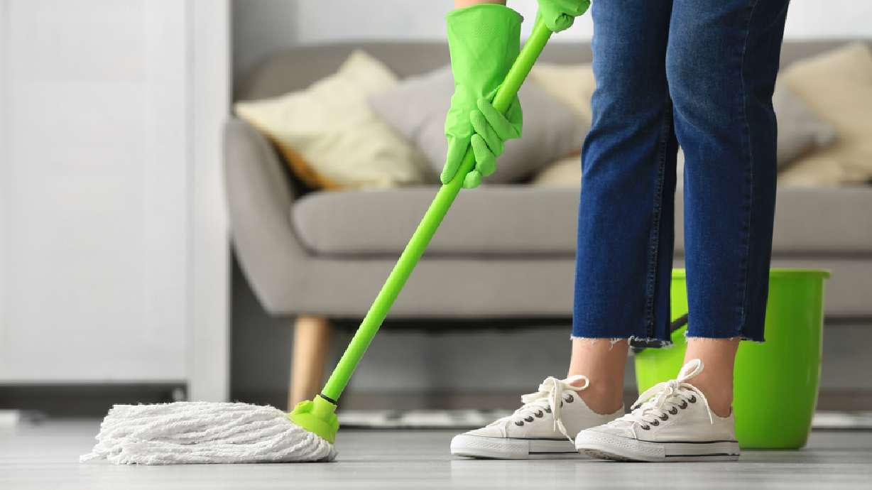8 things to avoid if you want shiny, streak-free floors